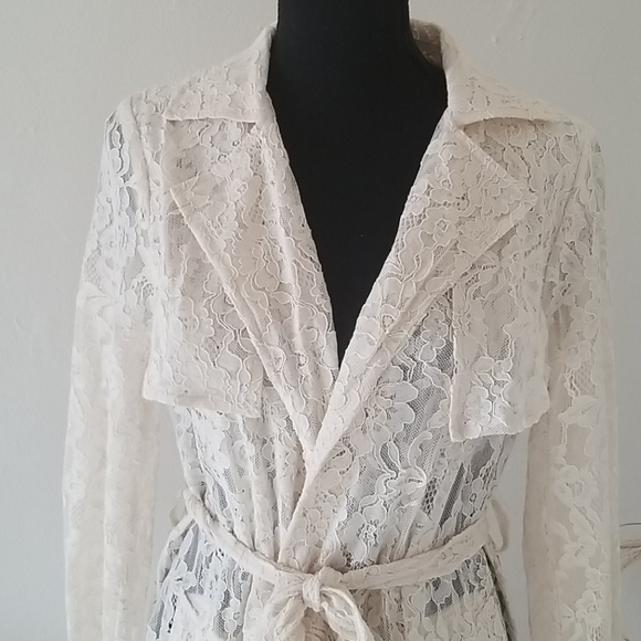 Express Floral Lace Trenchcoat - Picture 2 of 6